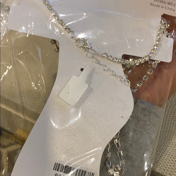 Rhinestone Anklet Bracelet w Connected Toe Ring - Picture 2 of 2